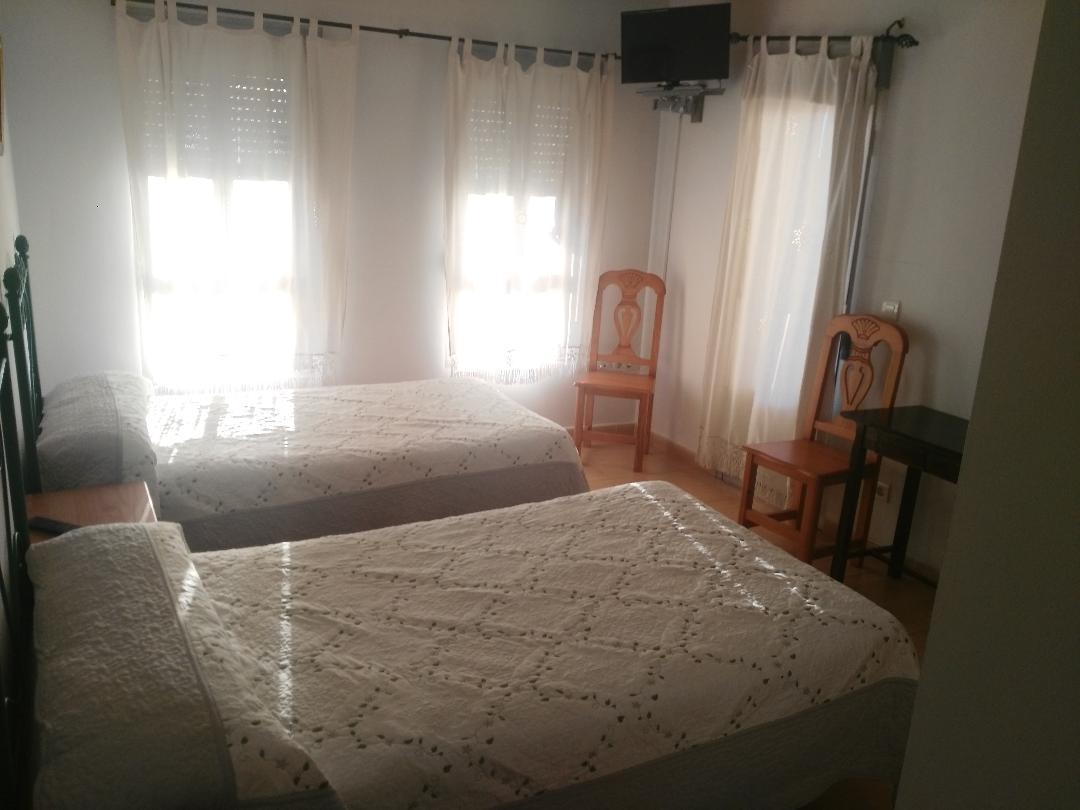 Hotel Delphos Moraleja Zewnętrze zdjęcie